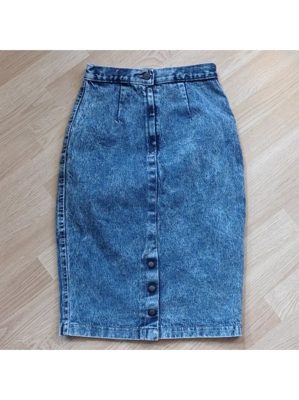 Zena Slim Jean Skirt. Vintage Button fly